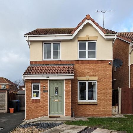 3 Bedroom Detached By The Sea Prestatyn Exterior foto
