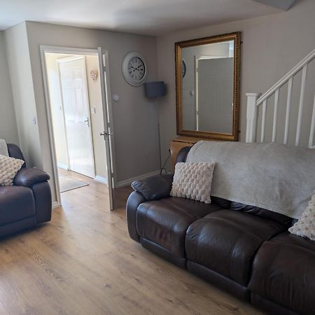 3 Bedroom Detached By The Sea Prestatyn Exterior foto