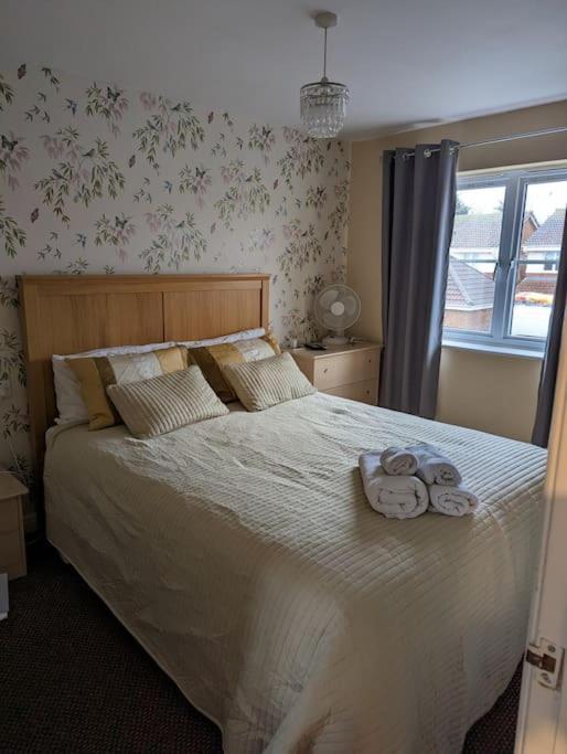 3 Bedroom Detached By The Sea Prestatyn Exterior foto
